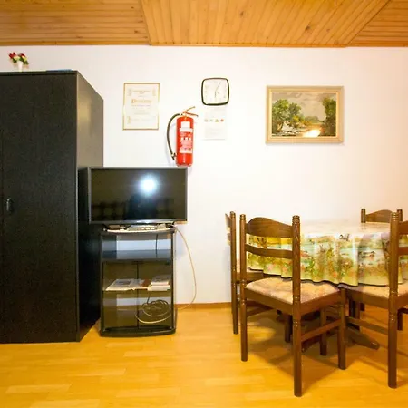 Zeleni Apartma * Zrece